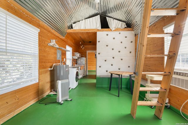 26938 Karsch, Boerne, TX 78006