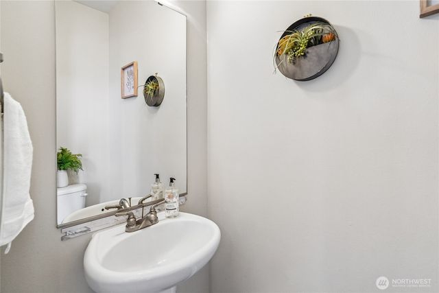 2107 NW Moraine Place, Issaquah, WA 98027