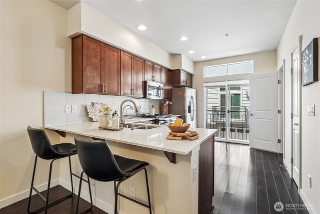 2107 NW Moraine Place, Issaquah, WA 98027