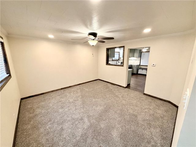 208 Brown St, Brownsville, PA 15417