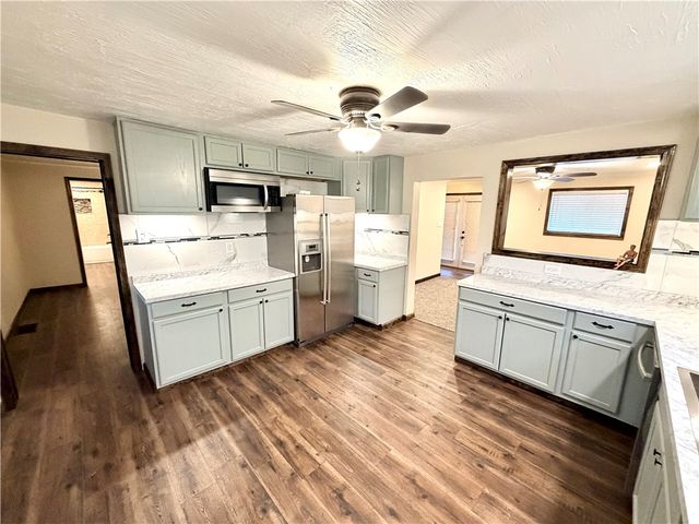 208 Brown St, Brownsville, PA 15417