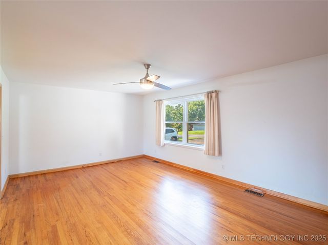 1508 E Seminole Avenue, Mcalester, OK 74501