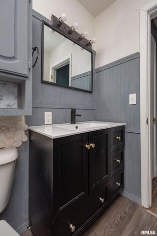 3823 15th Street, Moline, IL 61265