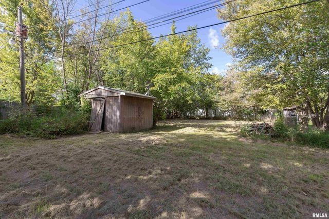 3823 15th Street, Moline, IL 61265