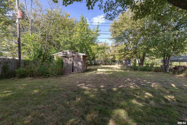 3823 15th Street, Moline, IL 61265