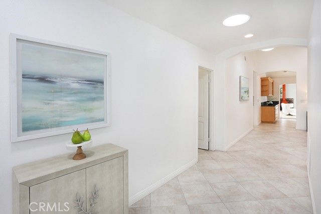 21142 Cupar, Huntington Beach, CA 92646