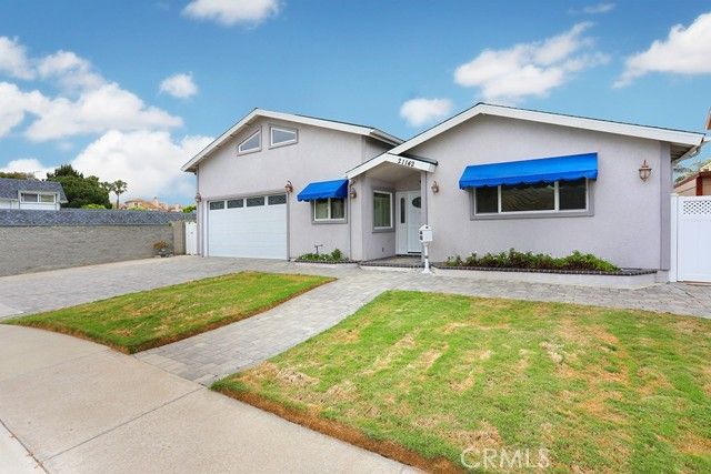 21142 Cupar, Huntington Beach, CA 92646