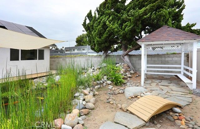 21142 Cupar, Huntington Beach, CA 92646