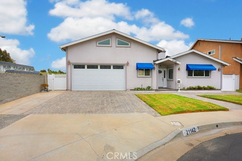 21142 Cupar, Huntington Beach, CA 92646