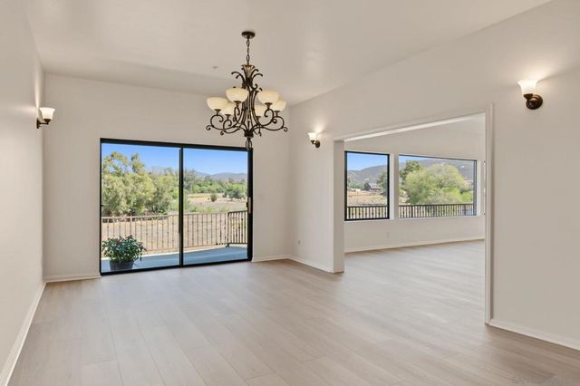 333 Thomsen Way, Ramona, CA 92065