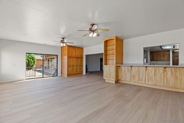 333 Thomsen Way, Ramona, CA 92065