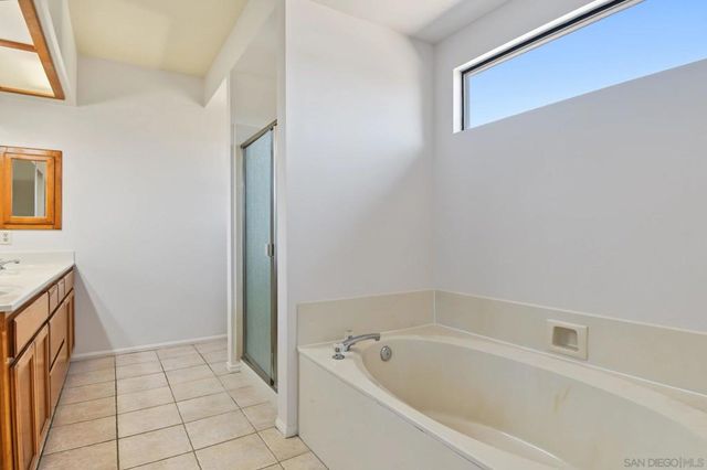 333 Thomsen Way, Ramona, CA 92065