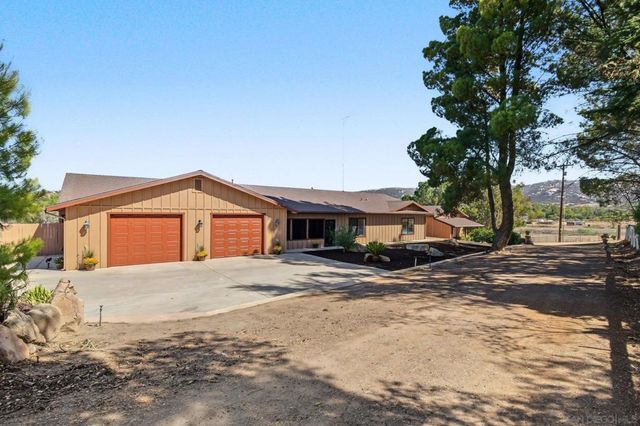 333 Thomsen Way, Ramona, CA 92065