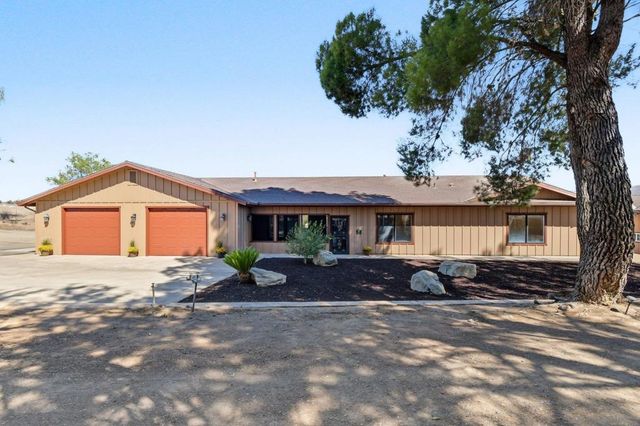 333 Thomsen Way, Ramona, CA 92065