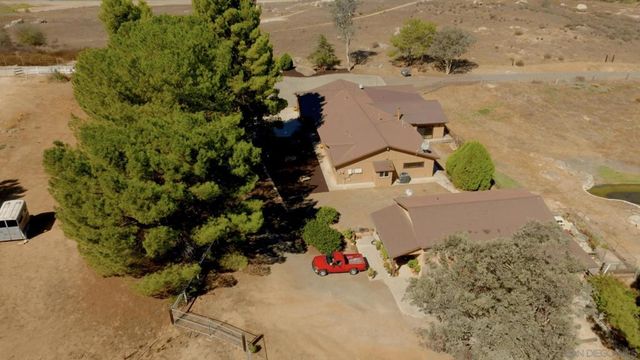 333 Thomsen Way, Ramona, CA 92065