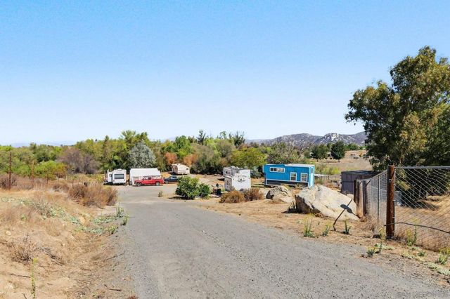 333 Thomsen Way, Ramona, CA 92065
