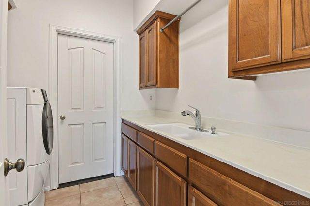 333 Thomsen Way, Ramona, CA 92065