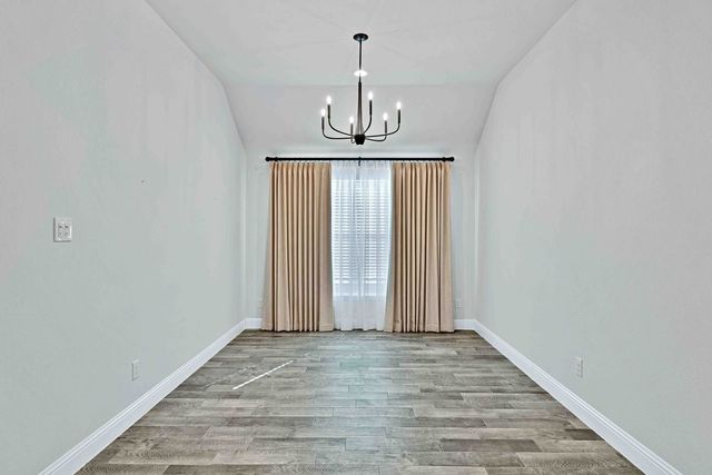 11853 Carlin Drive, Fort Worth, TX 76108