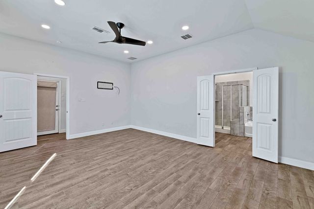 11853 Carlin Drive, Fort Worth, TX 76108