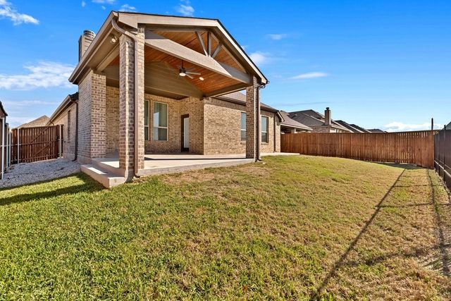 11853 Carlin Drive, Fort Worth, TX 76108