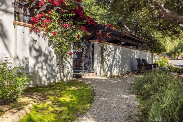 23725 La Salle Canyon Road, Newhall, CA 91321