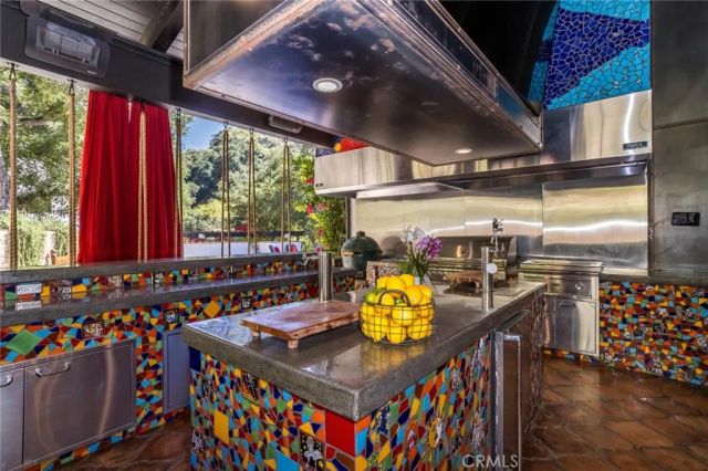 23725 La Salle Canyon Road, Newhall, CA 91321
