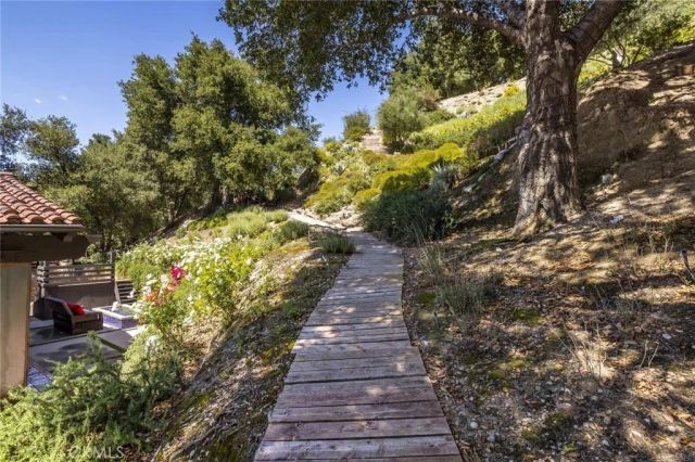 23725 La Salle Canyon Road, Newhall, CA 91321
