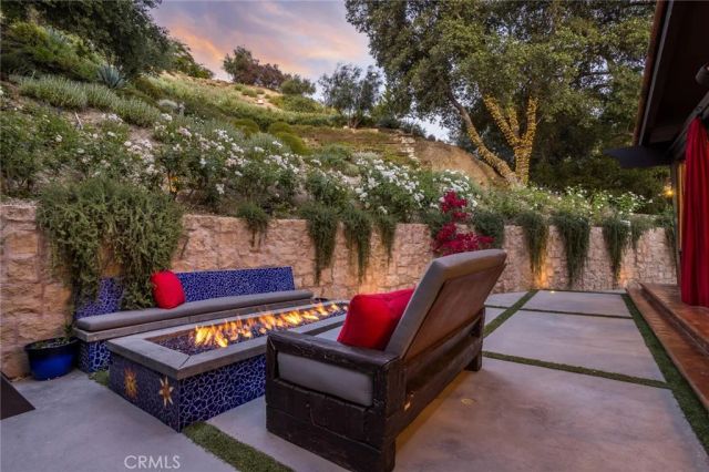 23725 La Salle Canyon Road, Newhall, CA 91321
