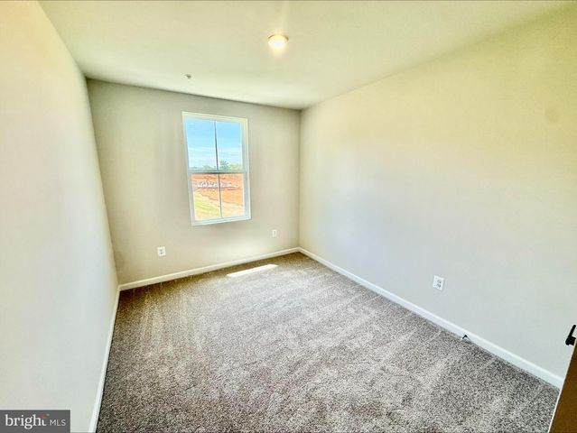 65 BRECKENRIDGE DR, Hagerstown, MD 21740