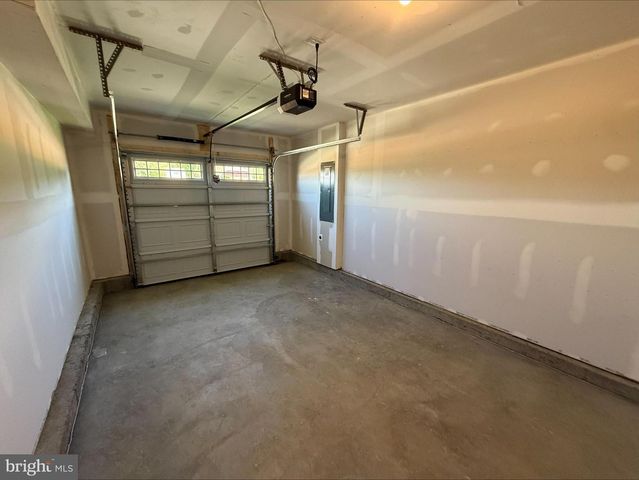 65 BRECKENRIDGE DR, Hagerstown, MD 21740