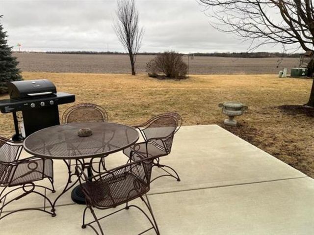 5756 Dusty Lane, South Beloit, IL 61080