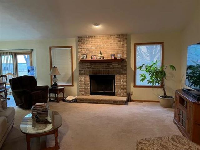 5756 Dusty Lane, South Beloit, IL 61080
