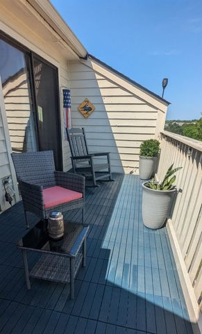 510 Fairwood Lakes Dr Unit 16H, Myrtle Beach, SC 29588