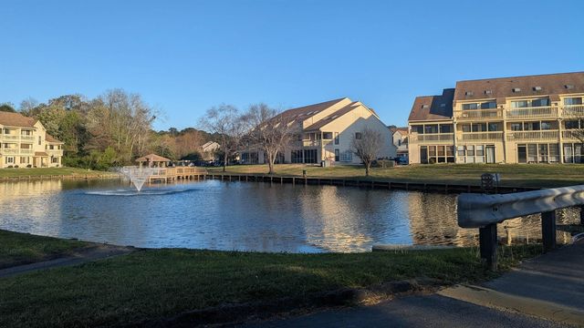 510 Fairwood Lakes Dr Unit 16H, Myrtle Beach, SC 29588