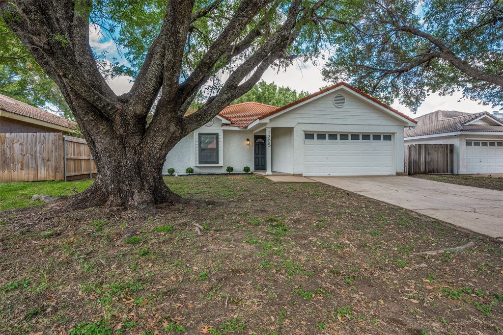 1305 Nelson Place, Fort Worth, TX 76028 — exterior