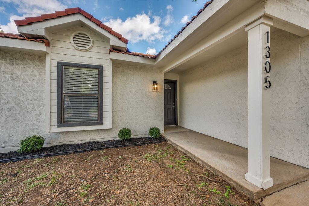 1305 Nelson Place, Fort Worth, TX 76028 — photo 3