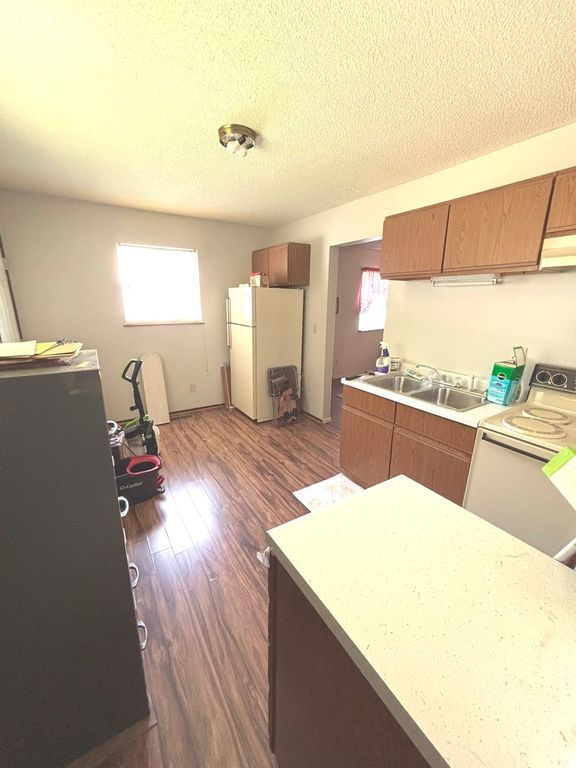 Image 16 of property listing at 217 Woodland Drive, Salem, IL 62881
