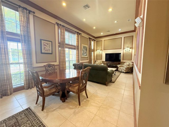 1000 Scotia Dr 101, Hypoluxo, FL 33462