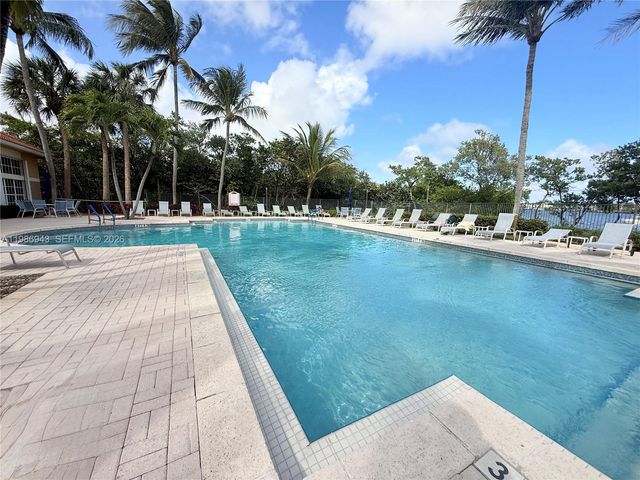 1000 Scotia Dr 101, Hypoluxo, FL 33462