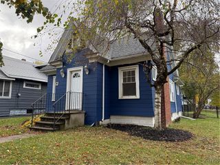 1200 N Glencove Rd, Syracuse, NY 13206