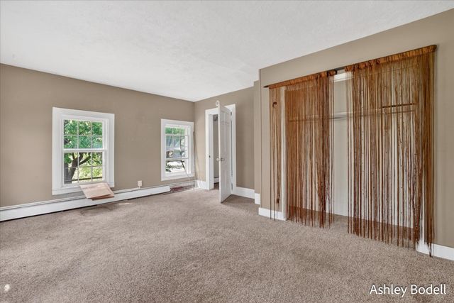 9615 10 Mile Road NE, Rockford, MI 49341