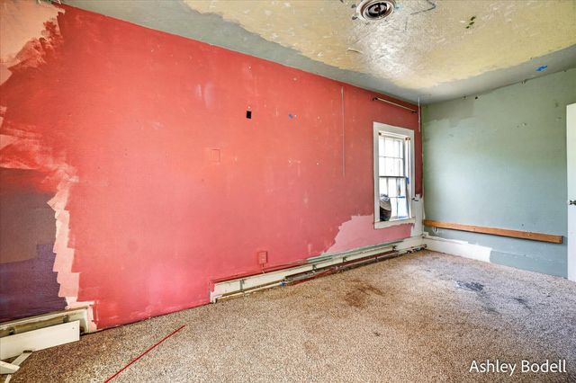9615 10 Mile Road NE, Rockford, MI 49341
