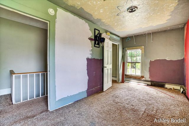 9615 10 Mile Road NE, Rockford, MI 49341