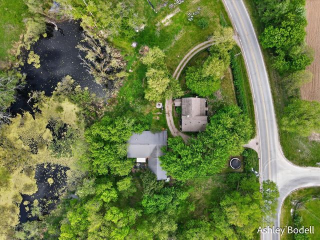 9615 10 Mile Road NE, Rockford, MI 49341