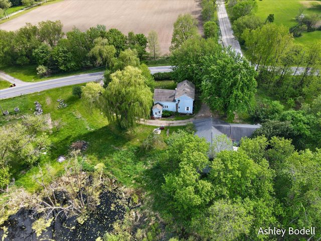 9615 10 Mile Road NE, Rockford, MI 49341