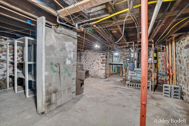 9615 10 Mile Road NE, Rockford, MI 49341
