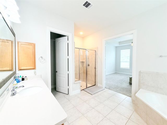 6610 Lake Oasis Drive, Katy, TX 77493