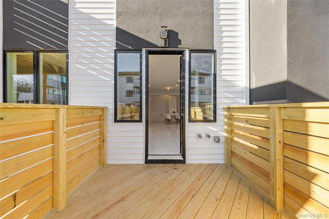 80 Memorial Park 201, Spring Valley, NY 10977