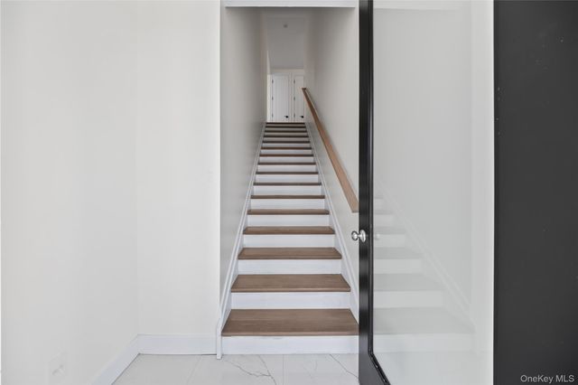 80 Memorial Park 201, Spring Valley, NY 10977