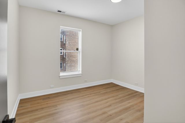 4622 S Calumet Avenue 3S, Chicago, IL 60653